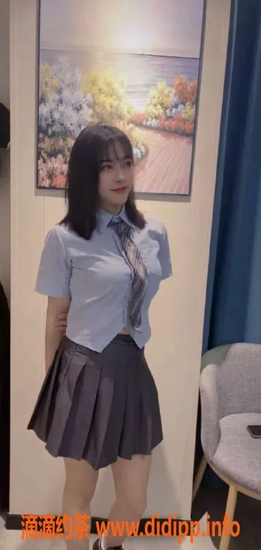 杭州楼凤-萧山区喷水潇潇，26岁163cm，超值服务体验