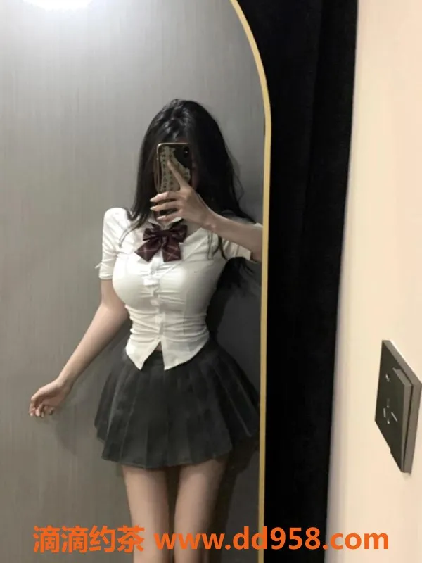 无锡楼凤-锡山嫩妹小崽崽，初下海服务等你来体验