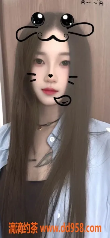 常州楼凤-新北纹身妹毛毛，165cm C罩杯，700元起