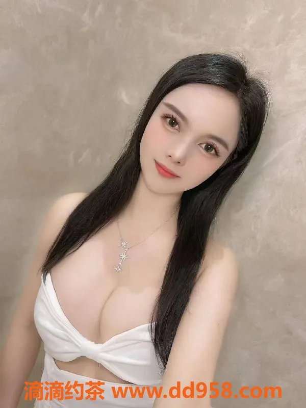 扬州楼凤-邗江区米娅，身材火辣，500元体验98项目