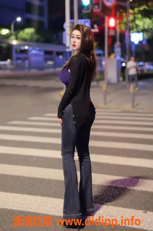 无锡楼凤-梁溪高岚，170身高，毒龙舌吻，套餐1200起