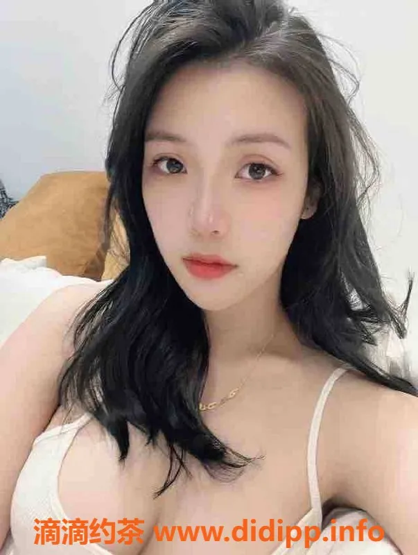 上海楼凤-普陀红杏 46kg D+胸围 身高1.65