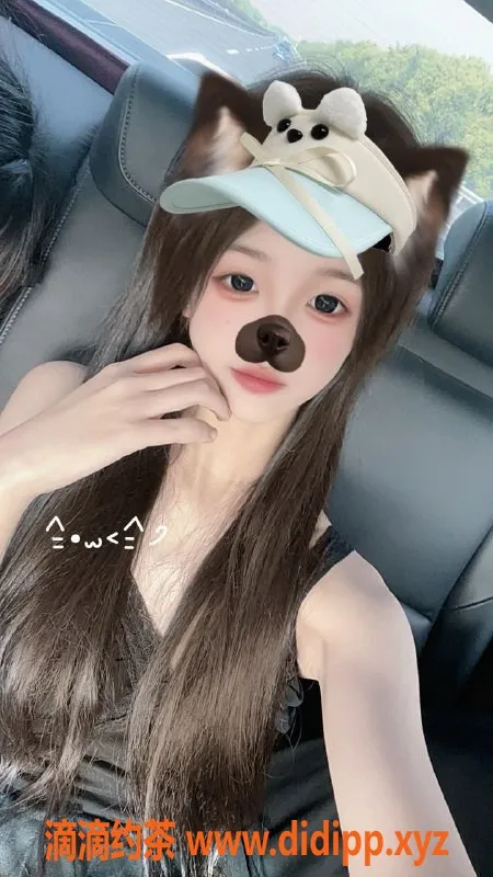 常州楼凤-武进小网红，165cm嫩妹，陪浴服务只需800