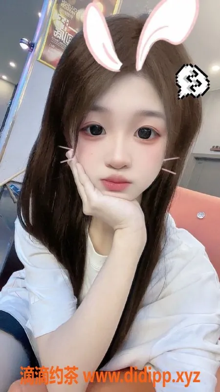 常州楼凤资源信息,武进小网红，165cm嫩妹，陪浴服务只需800