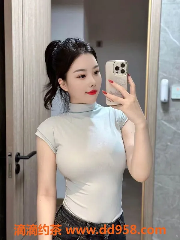 扬州楼凤-泰州人气艺人，性感魅力，身高165cm，体重53斤