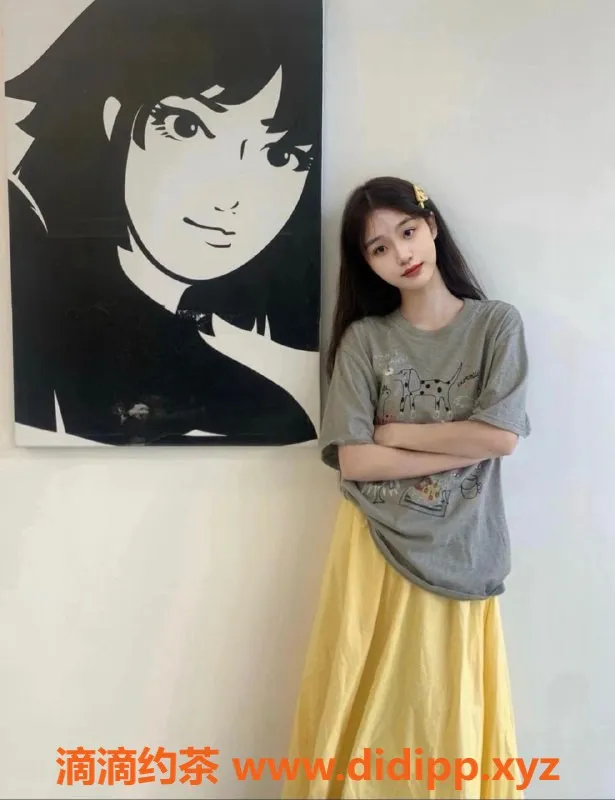 常州楼凤-武进嫩妹梦梦，165高98重，陪浴口交服务