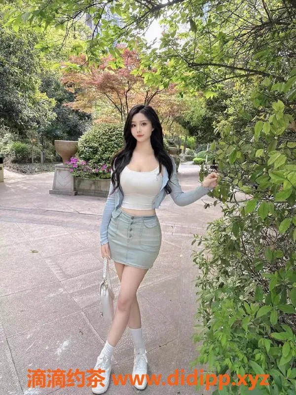 常州楼凤资源信息,武进小熊猫，160CM C罩杯嫩妹，800元开启激情体验