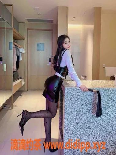 无锡楼凤-惠山迪迪，火辣身材制服诱惑，套餐只需600元起