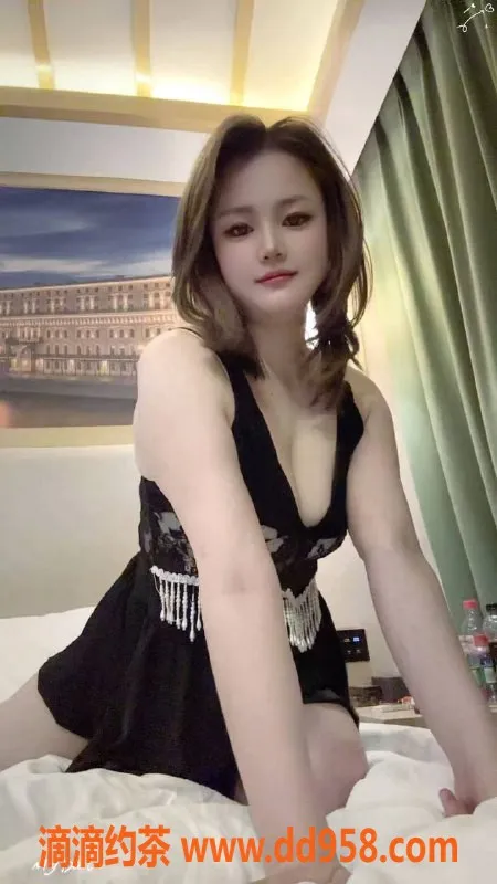 青岛楼凤-青岛七月上门服务 身高160体重98