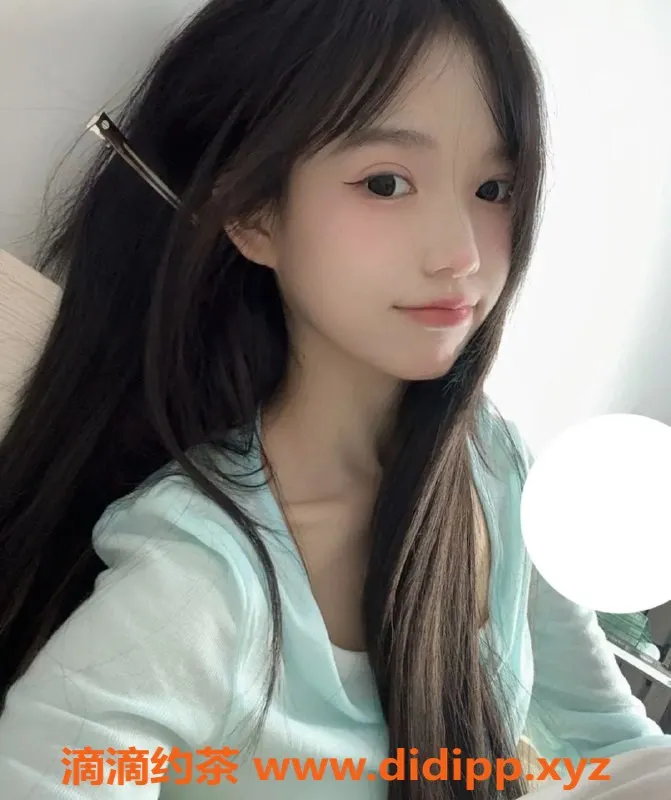 常州楼凤-常州20岁美女，颜值9分，800pp多种服务