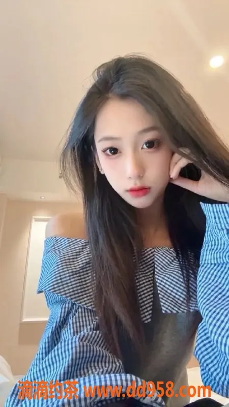 常州楼凤资源信息,武进温仪，166高挑嫩妹，800元享尊宠服务