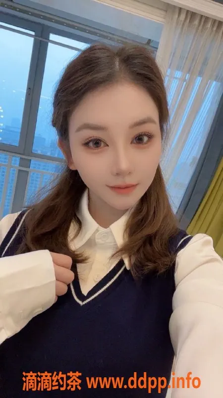 常州楼凤-武进小宝，162cm嫩妹，陪浴服务超享受