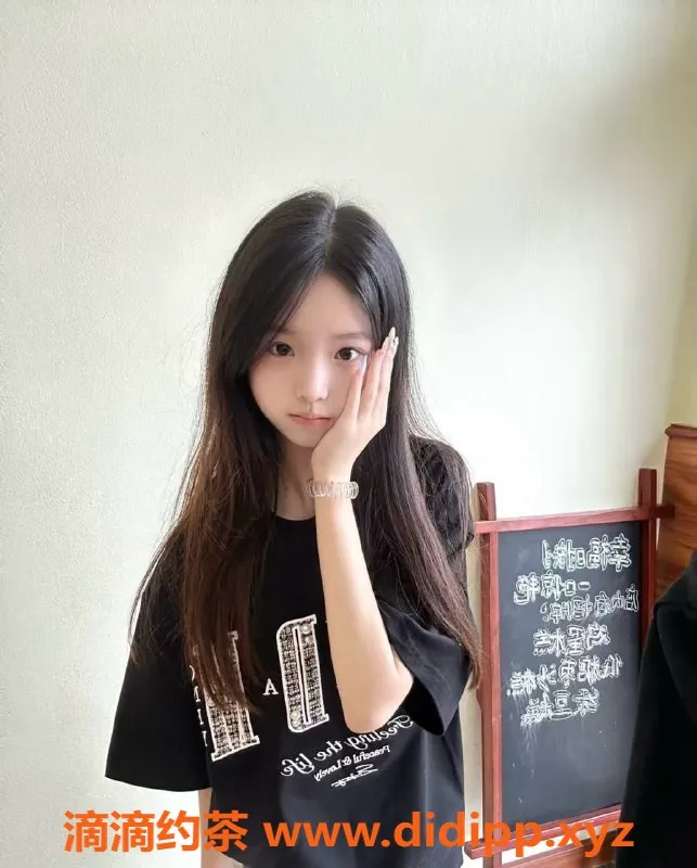 无锡楼凤资源信息,滨湖万达公寓西区粉宝宝，清纯嫩妹等你来约！