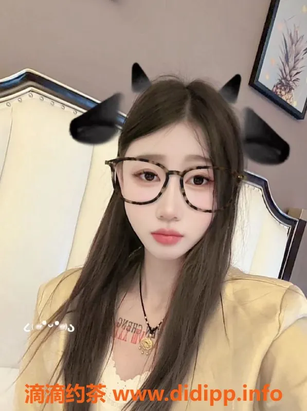 常州楼凤-武进175cm嫩妹，胸围C，陪浴服务800起