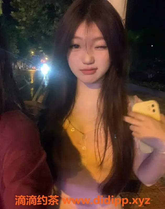 中山楼凤-中山小榄00后美眉，快餐350元，洗吹450元