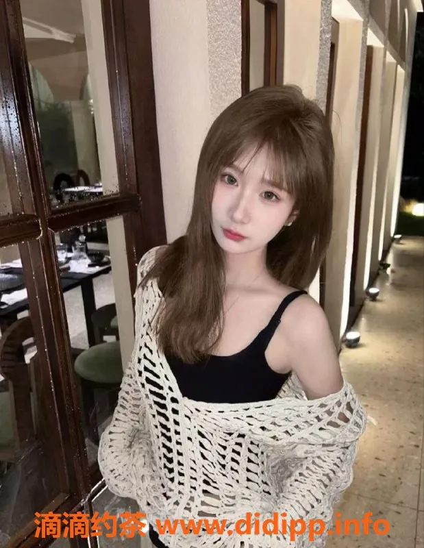 常州楼凤-武进沙妹，163高95重，C罩胸围，伴浴服务