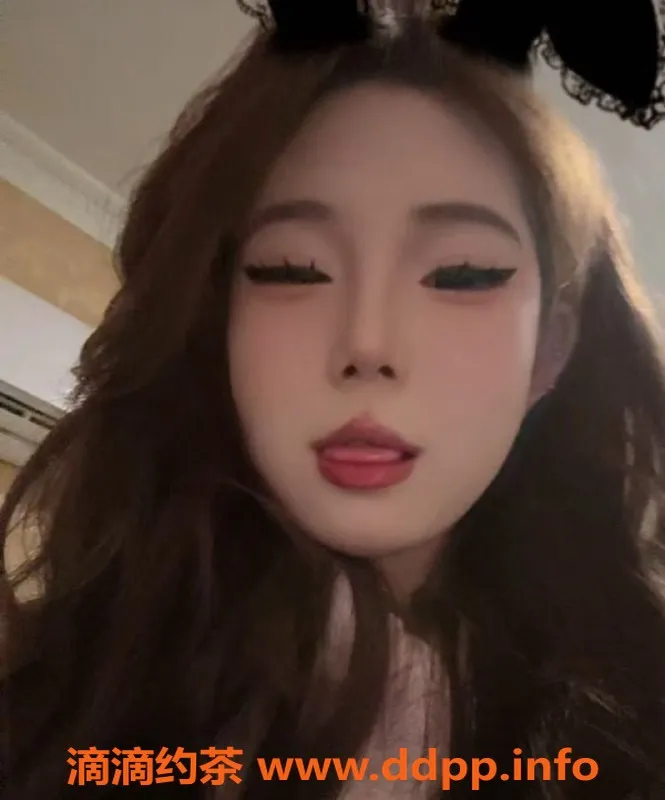 常州楼凤资源信息,武进18岁嫩妹，160高96重，价格800起