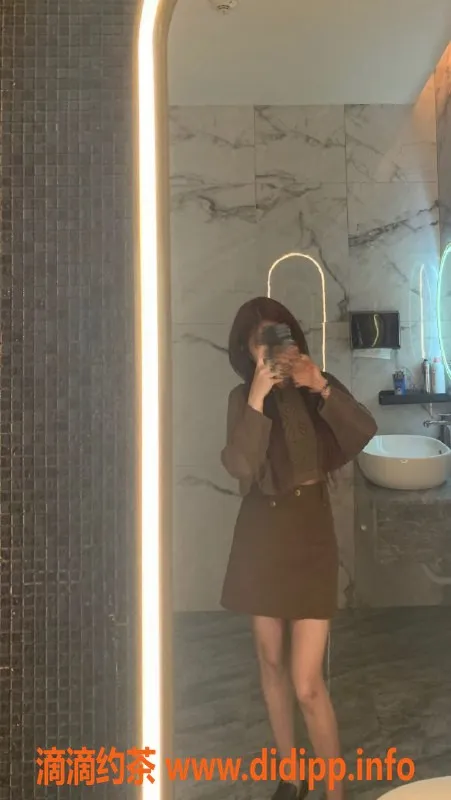 深圳楼凤资源信息,深圳宝安艺名“老师”，800元起，已验证