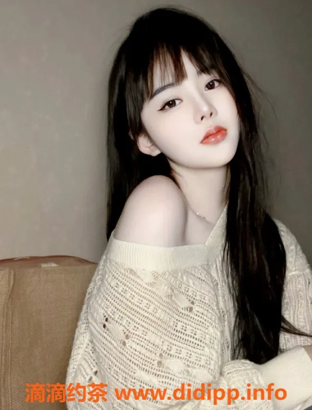 无锡楼凤-惠山童小豆，白皙皮肤三点粉娜，双套仅2100