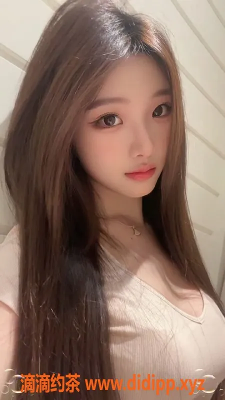 无锡楼凤资源信息,无锡楚心，收费1100P/1800PP，服务好！