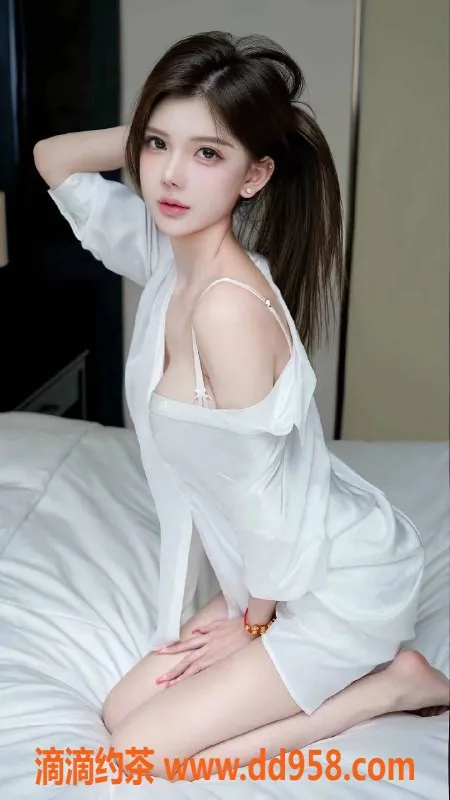 常州楼凤-武进果冻，165cm C罩杯，陪浴服务尽享