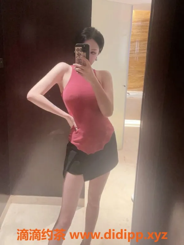 上海楼凤-普陀浮香御姐，170身高E罩杯，超值体验！