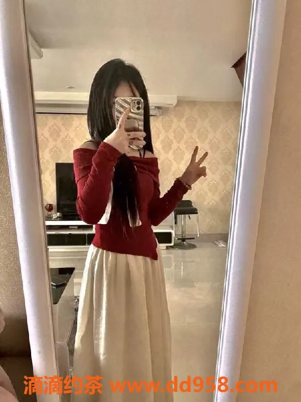 常州楼凤资源信息,武进小真，160cm嫩妹，价格1000元起