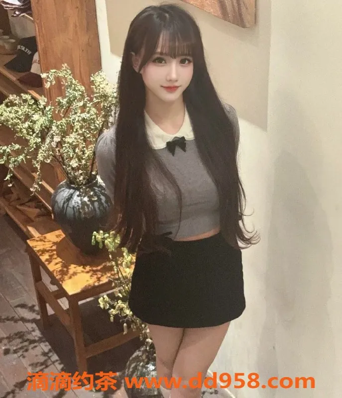 常州楼凤-常州20岁性感妹子，价格800，服务丰富