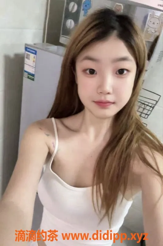 无锡楼凤-无锡白小纯，上面资料卡体验