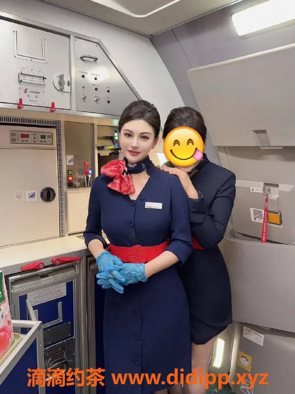 常州外围-常州真实空姐，陪浴及多样服务