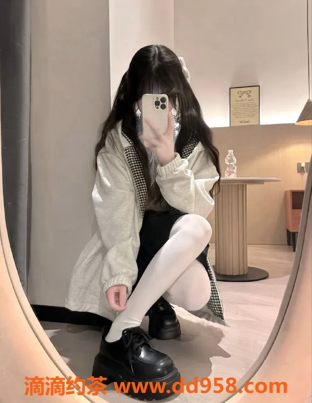 常州楼凤资源信息,武进萝莉嫩妹，160cm 85斤 陪浴服务