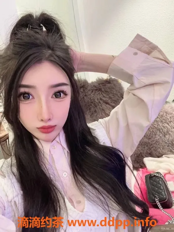 北京上门服务-朝阳百子湾嫩妹Ayou，170cm 86斤可上门服务