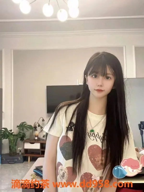 常州楼凤-新北真真，172高挑嫩妹，800元服务