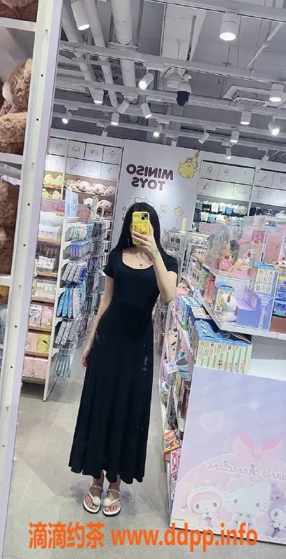 惠州楼凤-江北思颖，19岁B罩杯，课时700元起