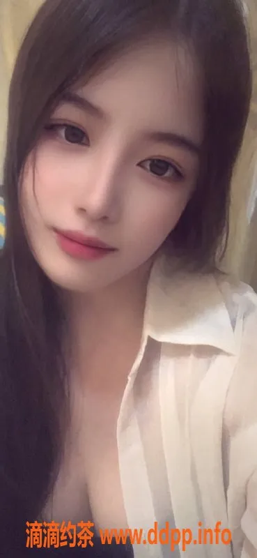 中山楼凤-东区27岁美娇娃蛋蛋，胸围36C等你来撩