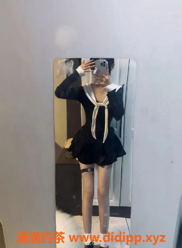 常州楼凤-武进18岁嫩妹研研，165高95重，800起服务多样