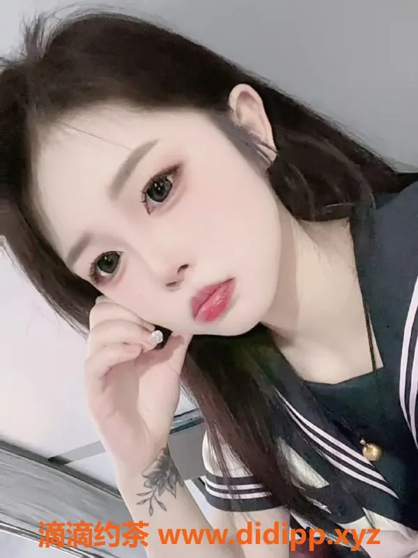 常州楼凤-武进小辣椒，18岁嫩妹，陪浴等服务仅需800元