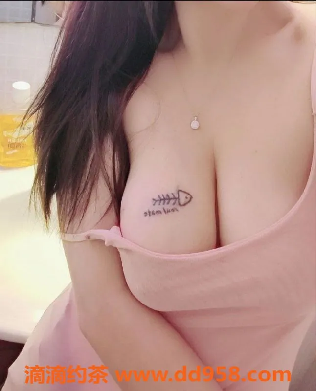 福州楼凤-集美区清纯小妹叶子，肤白貌美，服务超赞