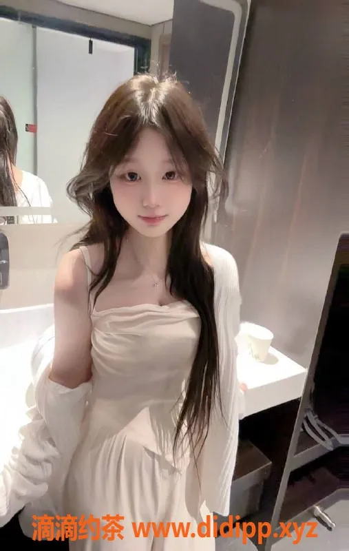 东莞楼凤-南城阿瑶，超值服务只需700元！