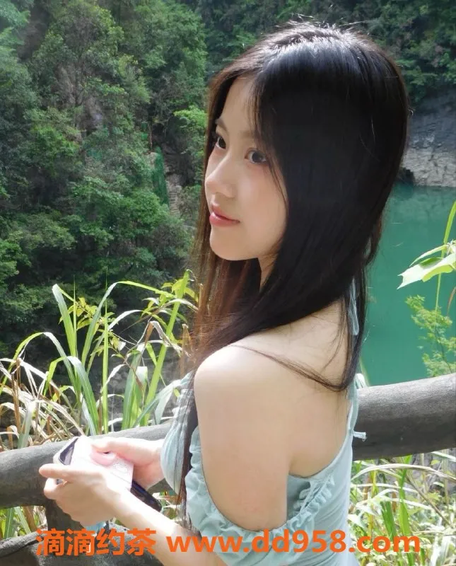 常州楼凤资源信息,武进06年嫩妹琳琳，165cm，90斤，800元起