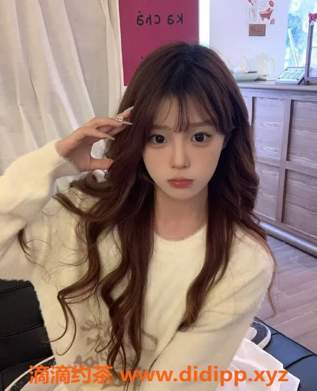 无锡楼凤-锡山区小双，纯嫩妹600元一次