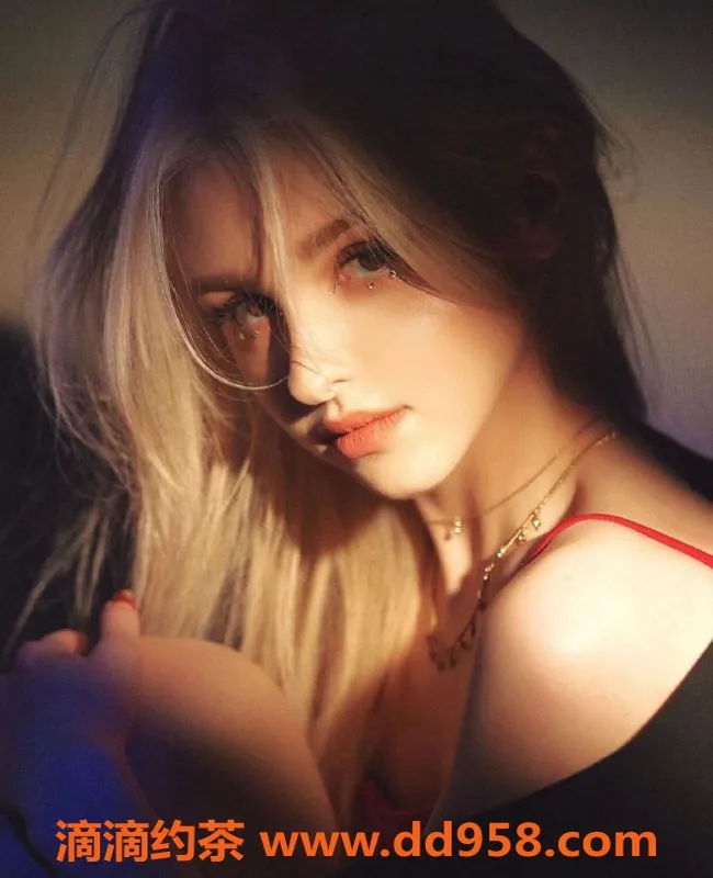 杭州上门服务-江干区21岁俄罗斯美女 高挑D胸可收U