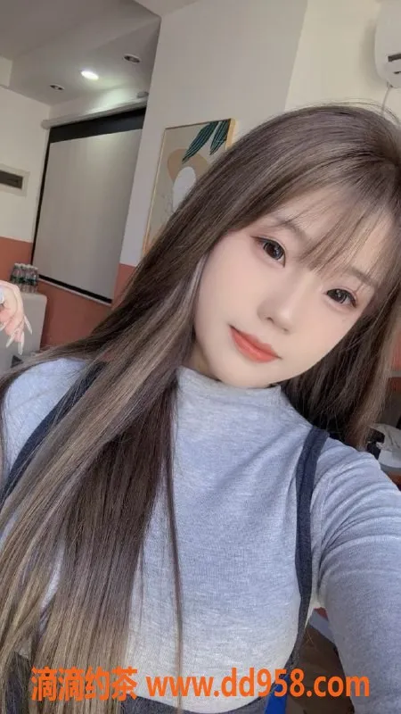 常州楼凤-武进国宾府果果，161CM嫩妹服务只有800元起！