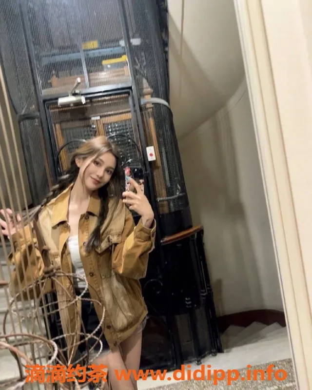 惠州楼凤-惠城任嘉萱，21岁胸围36C，课时500p起