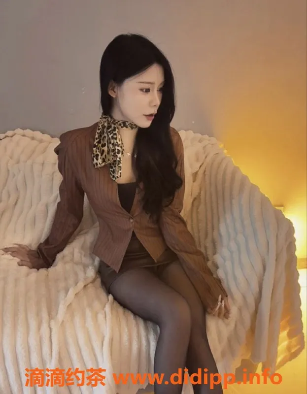 惠州楼凤-21岁小Q，胸围B、课时600p，仲恺热销中！