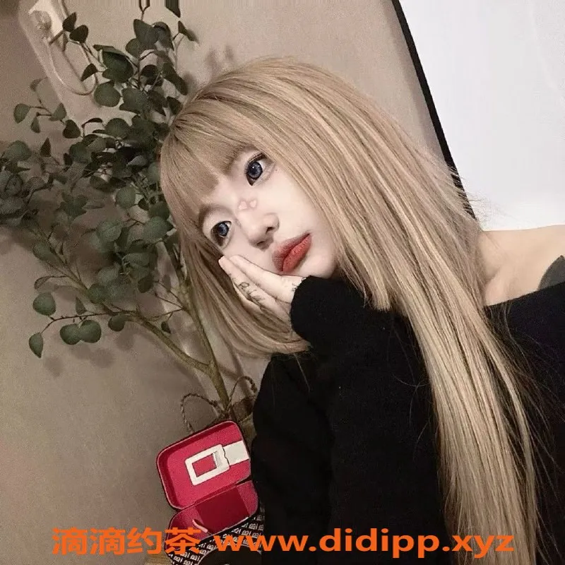 常州楼凤-武进萌妹小蝶，165cm，90斤，超女友感陪浴