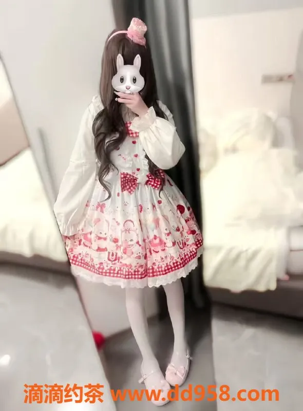 中山楼凤-中山港口08年女生，350快餐体验