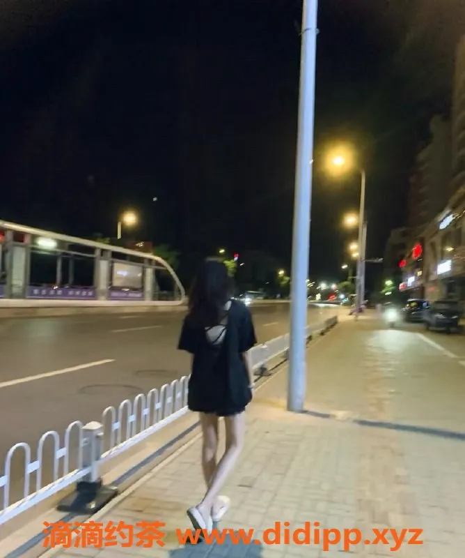 无锡楼凤-惠山区嫩妹诗诗，600元一次服务