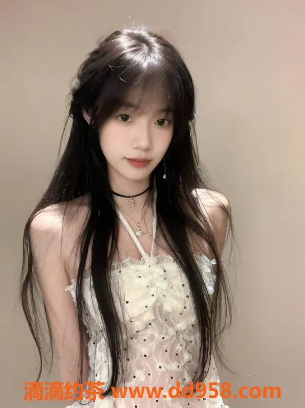 中山楼凤资源信息,小兔-19岁清纯少女，32B胸器，价位亲民