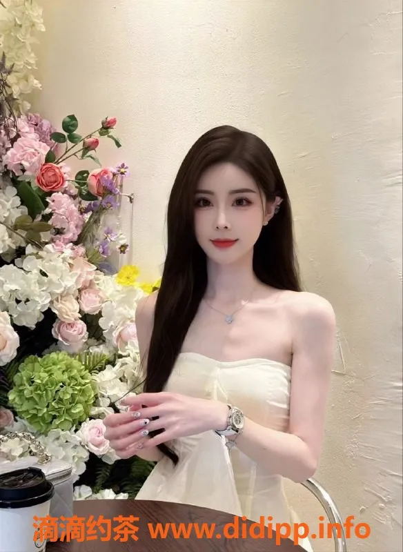 常州楼凤-武进可可，163cm嫩妹陪浴服务，超值体验只需600元